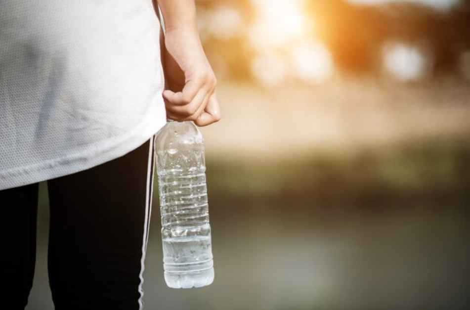 The Evolution of Water Bottles: A Comprehensive Guide to Sustainable Hydration